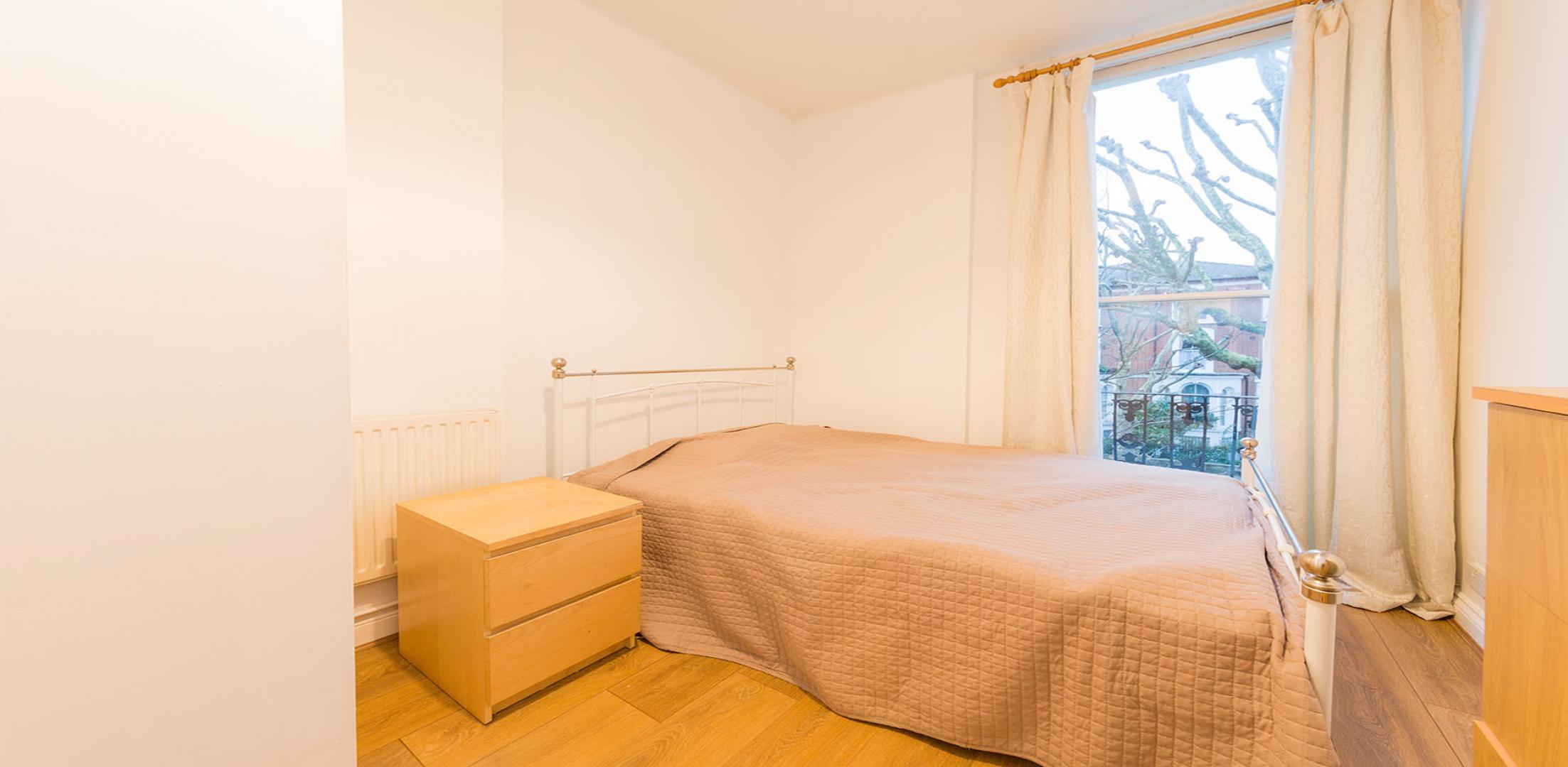 			LET, 2 Bedroom, 1 bath, 1 reception Flat			 Randolph Avenue, MAIDA VALE